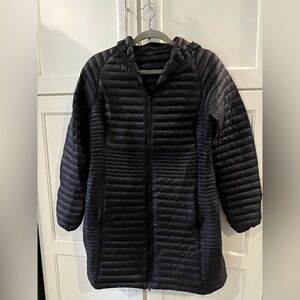 L.L. Bean Black Puffer Jacket with Quilted Design